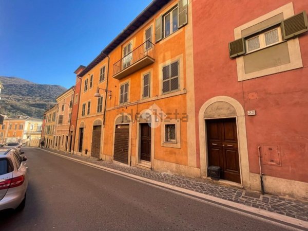 appartamento in vendita a Subiaco