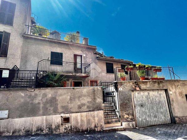appartamento in vendita a Subiaco