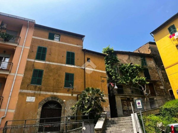 appartamento in vendita a Subiaco