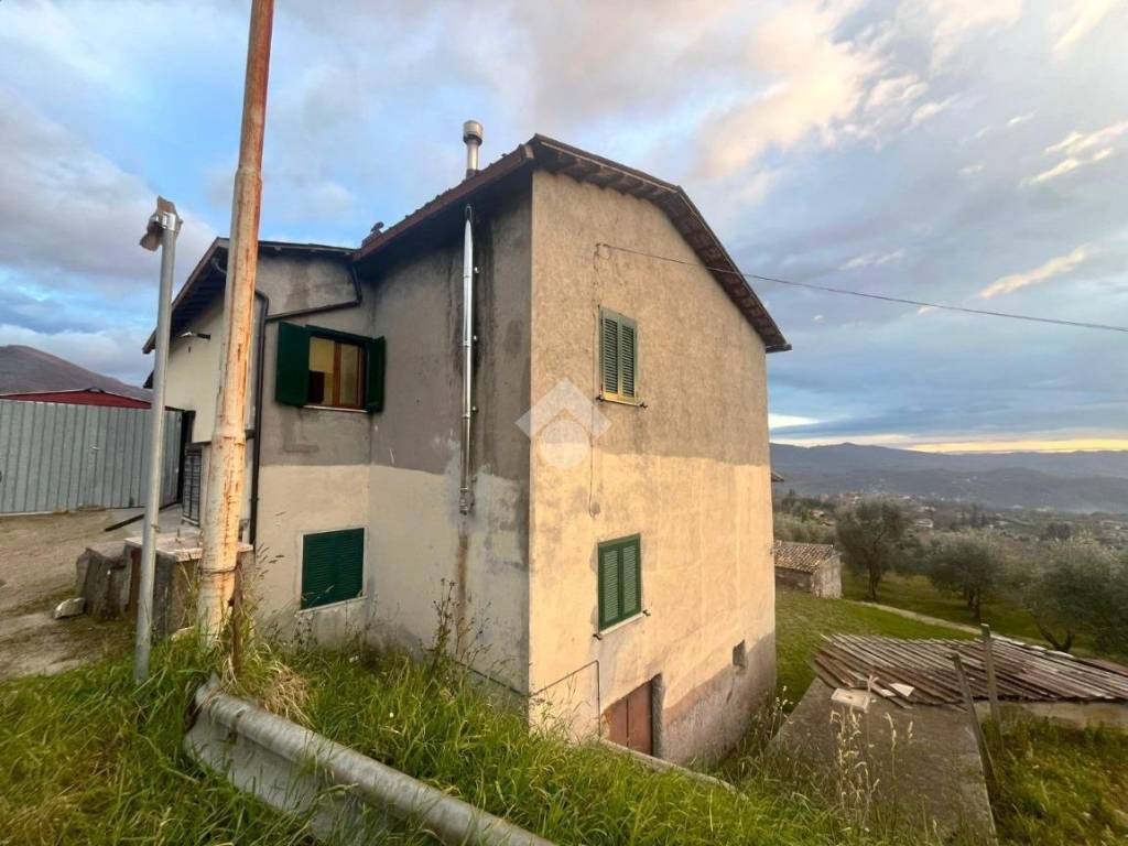 appartamento in vendita a Subiaco in zona Vignola