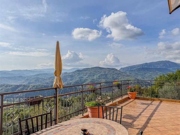 casa indipendente in vendita a Subiaco
