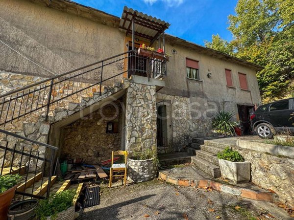 casa indipendente in vendita a Subiaco