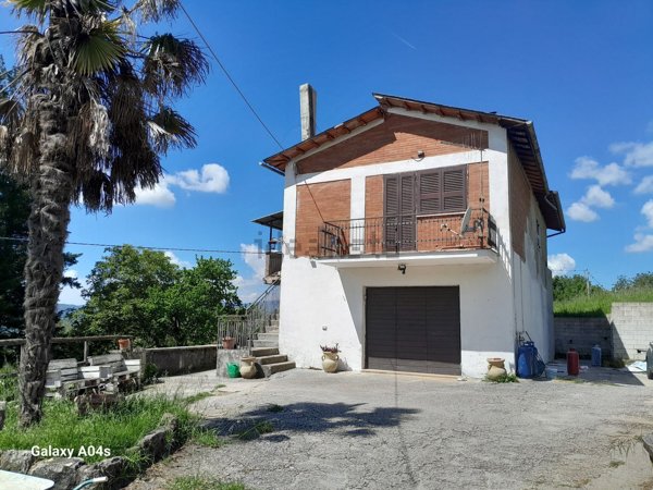 appartamento in vendita a Subiaco