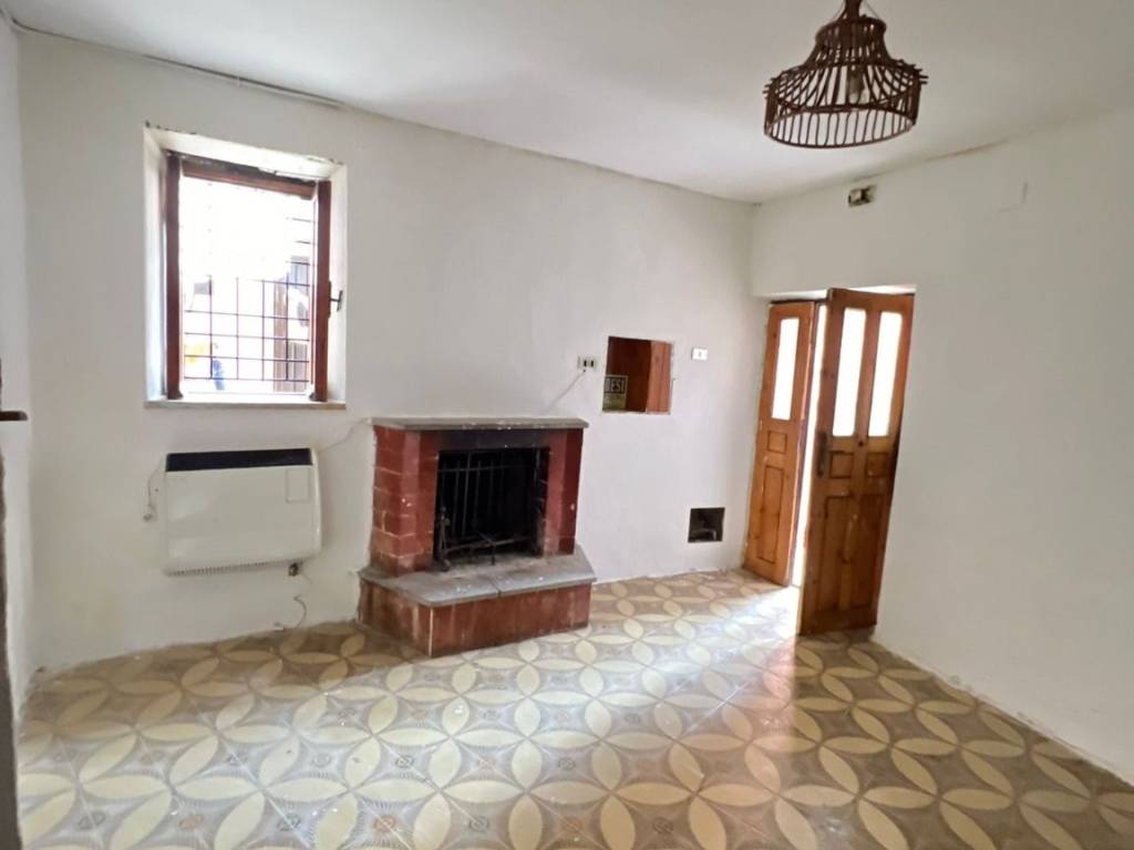 appartamento in vendita a Subiaco