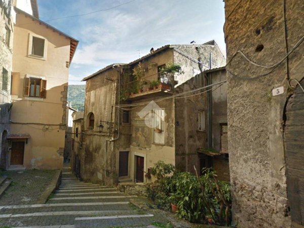 appartamento in vendita a Subiaco