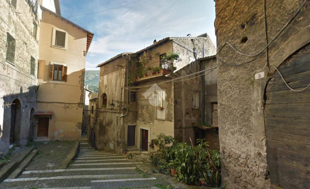 appartamento in vendita a Subiaco