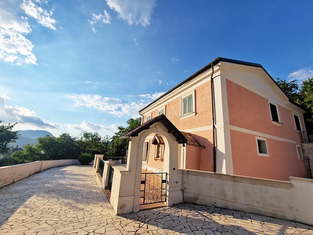 appartamento in vendita a Subiaco