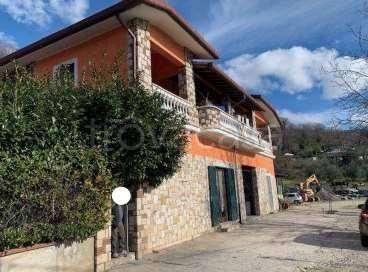casa indipendente in vendita a Subiaco