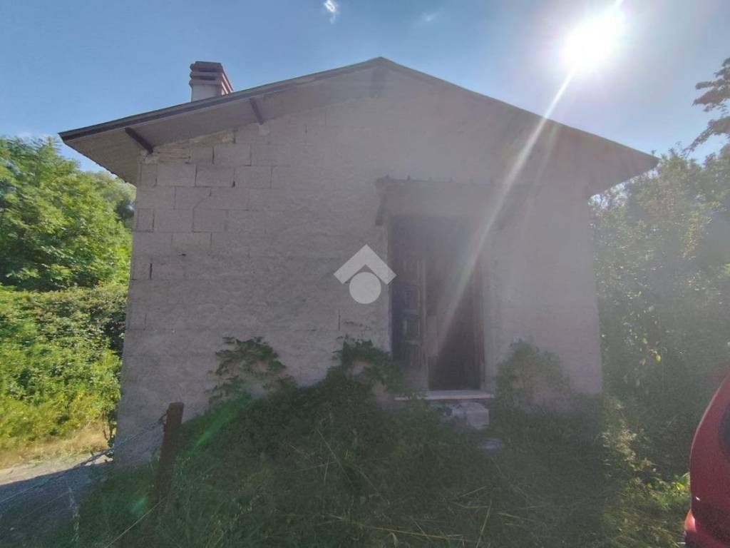 casa indipendente in vendita a Subiaco