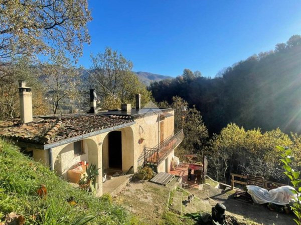 casa indipendente in vendita a Subiaco