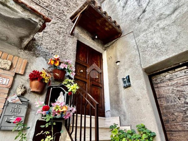 appartamento in vendita a Subiaco