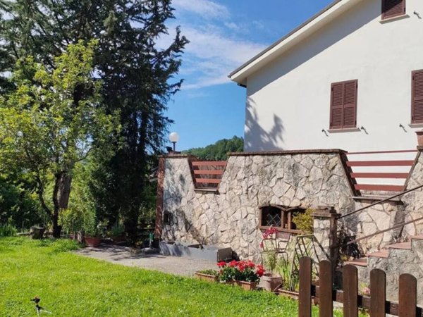 casa indipendente in vendita a Subiaco