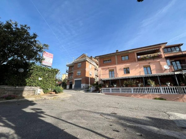 appartamento in vendita a Subiaco