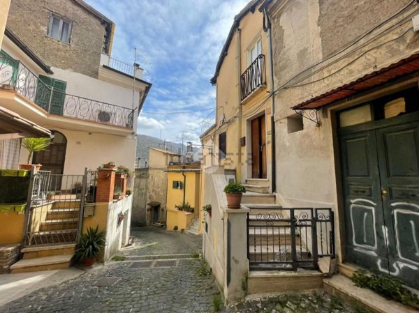 appartamento in vendita a Subiaco