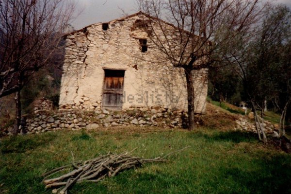 casale in vendita a Subiaco