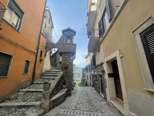 appartamento in vendita a Subiaco