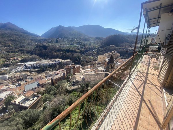 appartamento in vendita a Subiaco