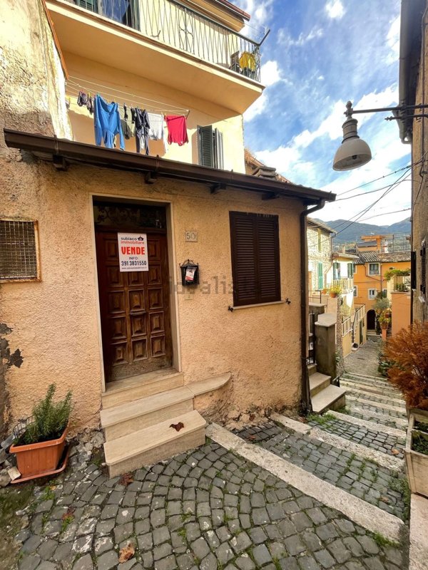 appartamento in vendita a Subiaco