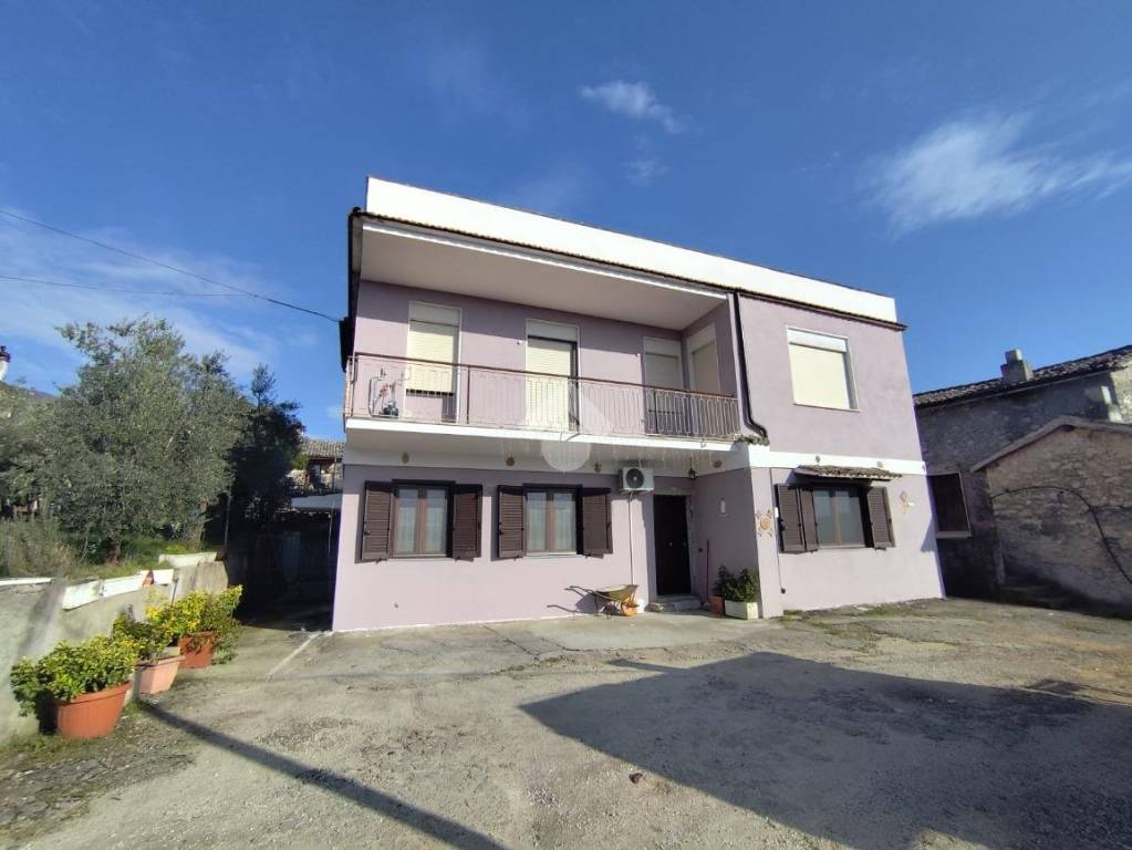 appartamento in vendita a Subiaco