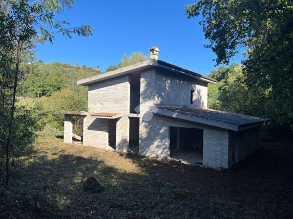 casa indipendente in vendita a Subiaco