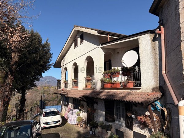 casa indipendente in vendita a Subiaco
