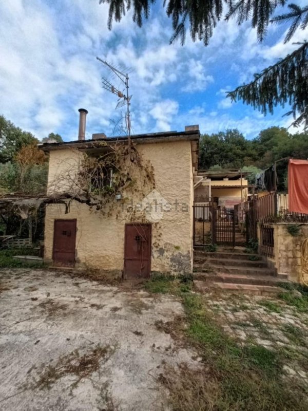 appartamento in vendita a Subiaco