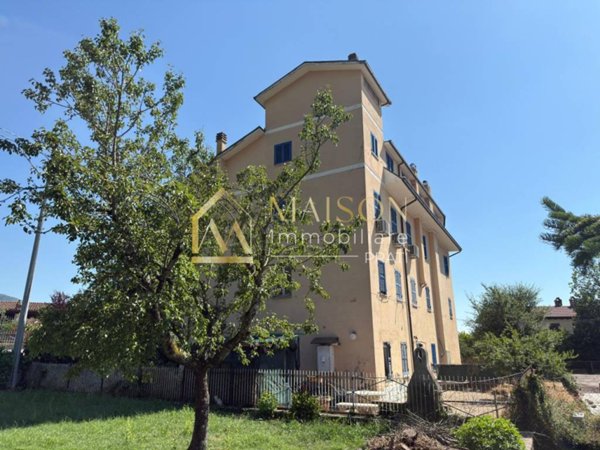appartamento in vendita a Subiaco