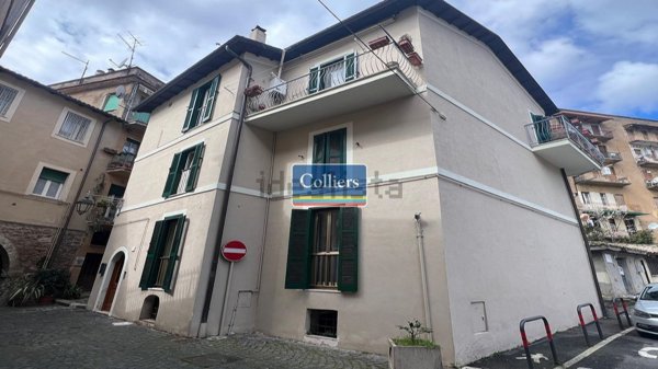 appartamento in vendita a Subiaco