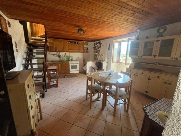 appartamento in vendita a Subiaco