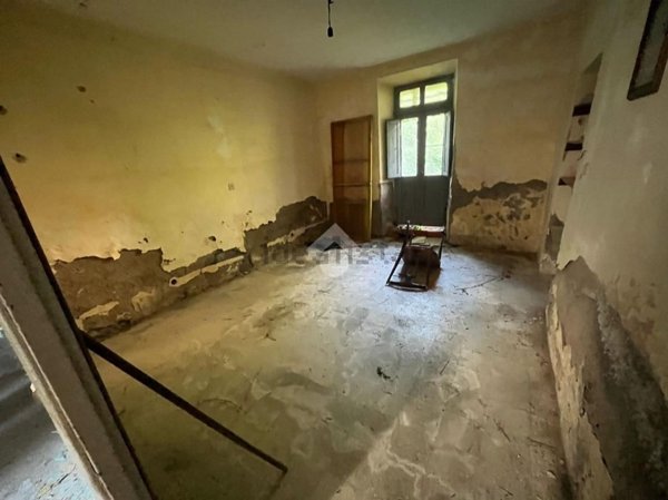 appartamento in vendita a Subiaco
