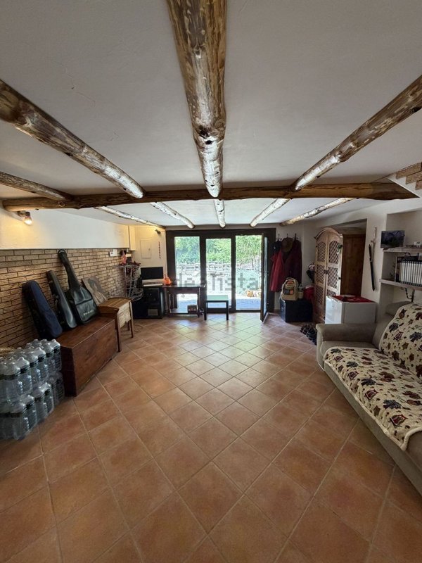 casa indipendente in vendita a Subiaco
