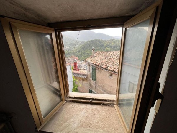 appartamento in vendita a Subiaco