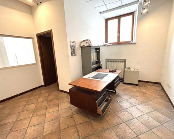 ufficio in vendita a Subiaco