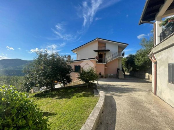 appartamento in vendita a Subiaco in zona Vignola