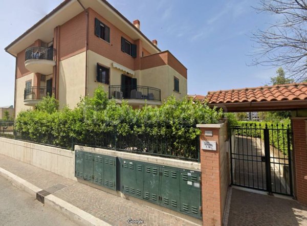 appartamento in vendita a Tivoli in zona Terme