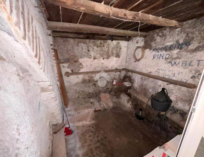 casa indipendente in vendita a Tivoli