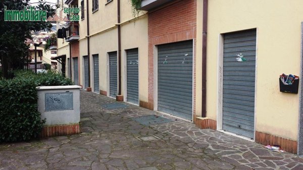 appartamento in vendita a Tivoli in zona Campolimpido