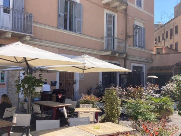 negozio in vendita a Tivoli
