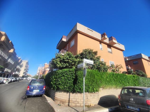 locale commerciale in vendita a Tivoli