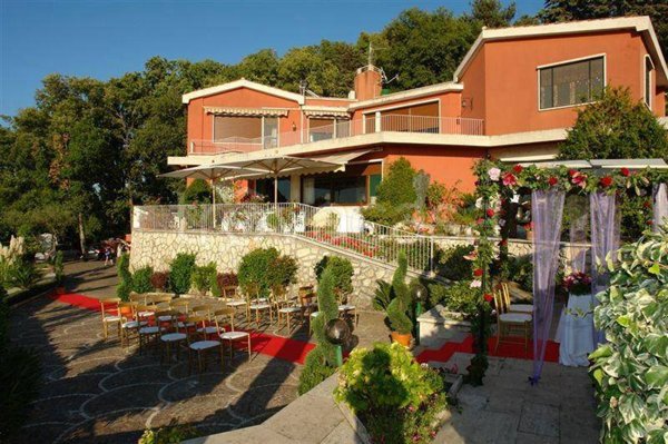 casa indipendente in vendita a Tivoli