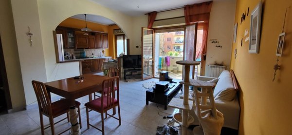 appartamento in vendita a Tivoli in zona Terme