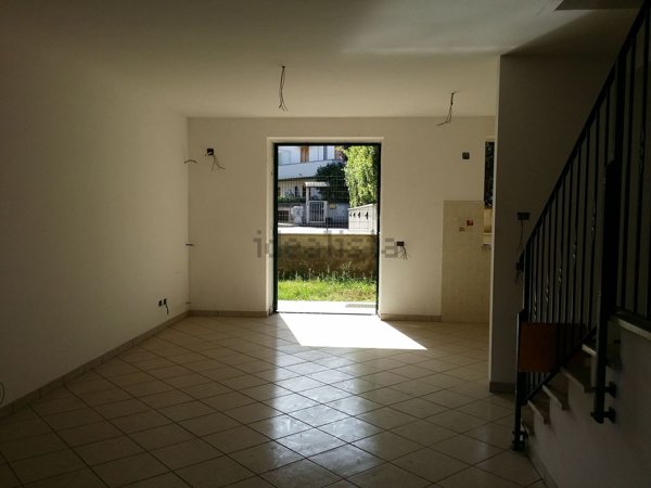 casa indipendente in vendita a Tivoli