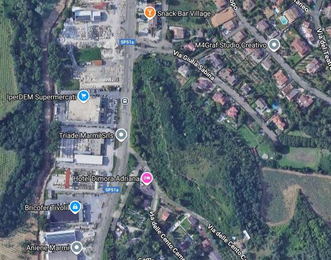 casa indipendente in vendita a Tivoli in zona Terme