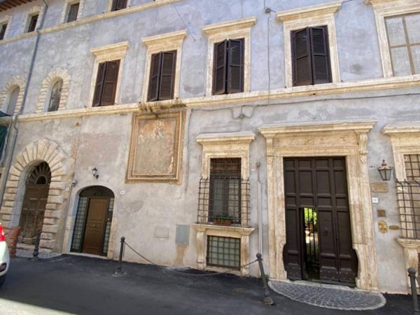 appartamento in vendita a Tivoli