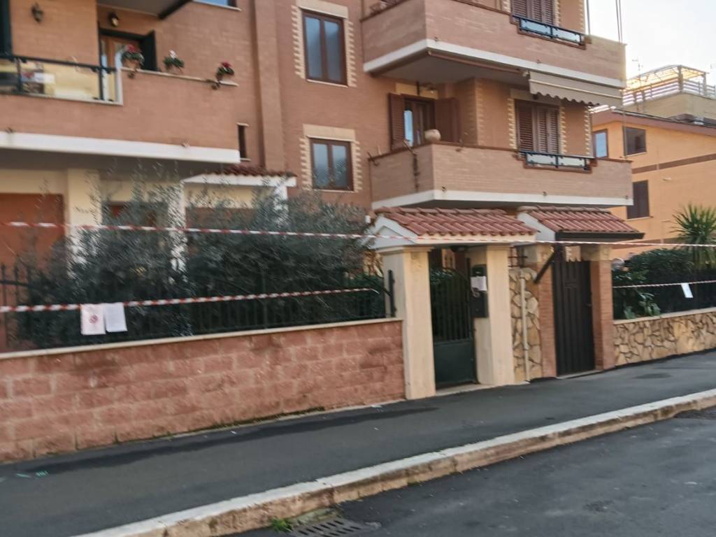 appartamento in vendita a Tivoli in zona Terme