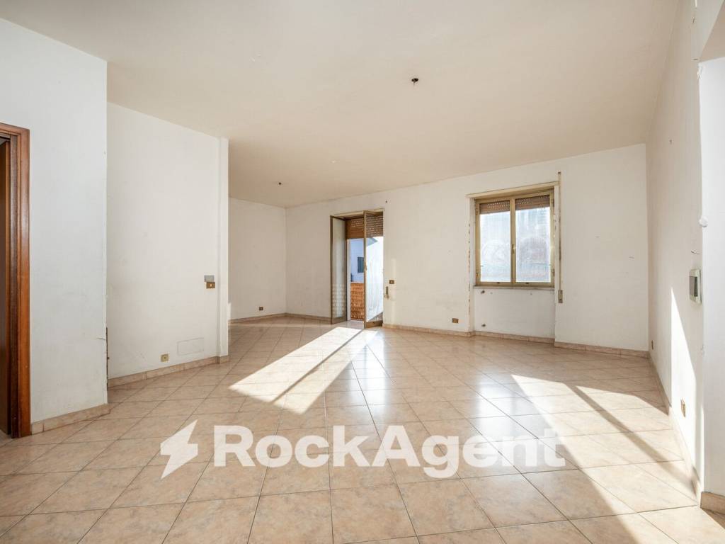 appartamento in vendita a Tivoli in zona Terme