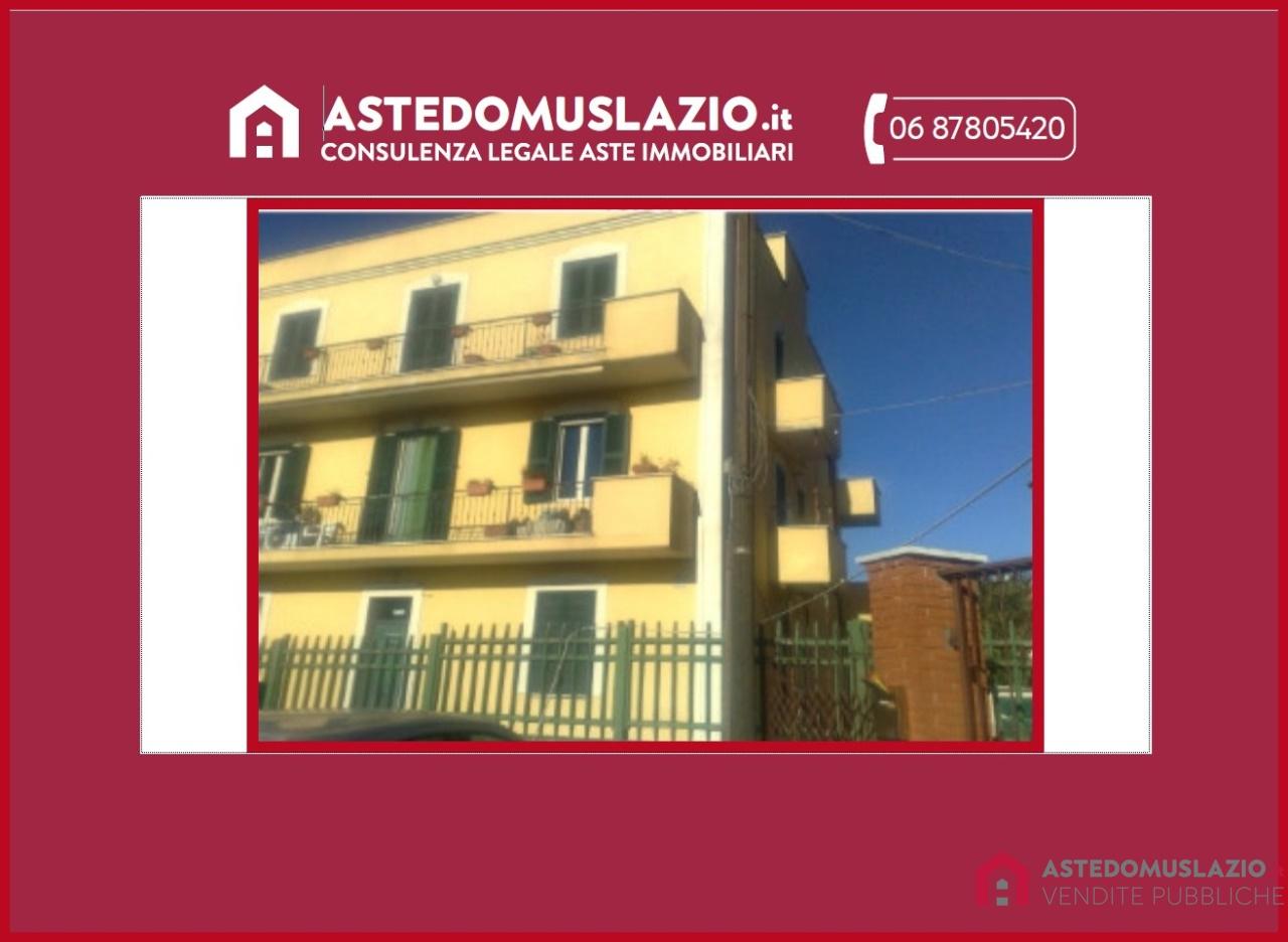 appartamento in vendita a Tivoli in zona Terme