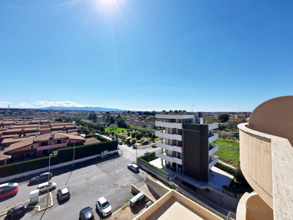 appartamento in vendita a Tivoli in zona Campolimpido