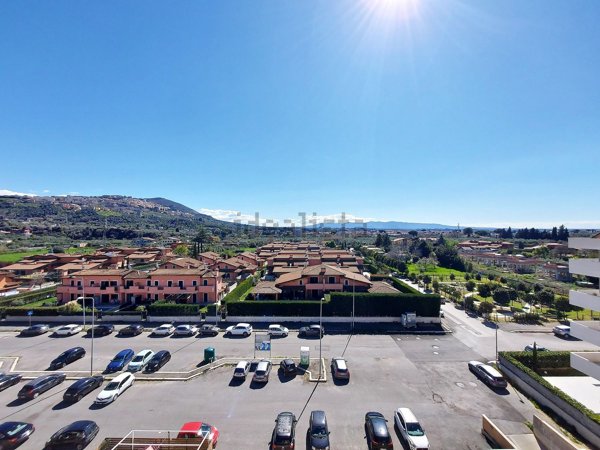 appartamento in vendita a Tivoli in zona Campolimpido