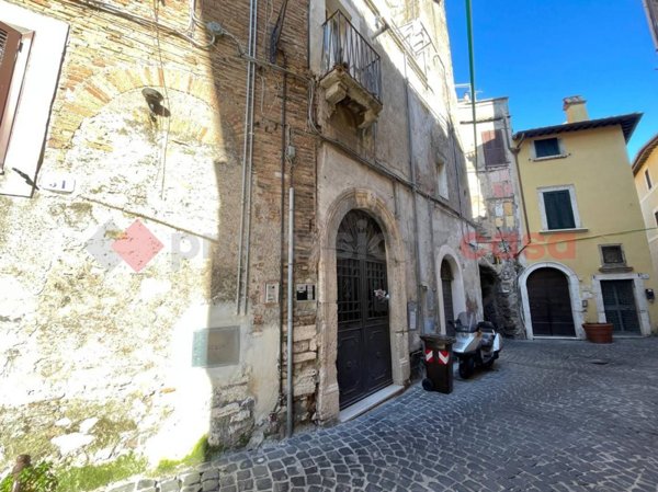 appartamento in vendita a Tivoli